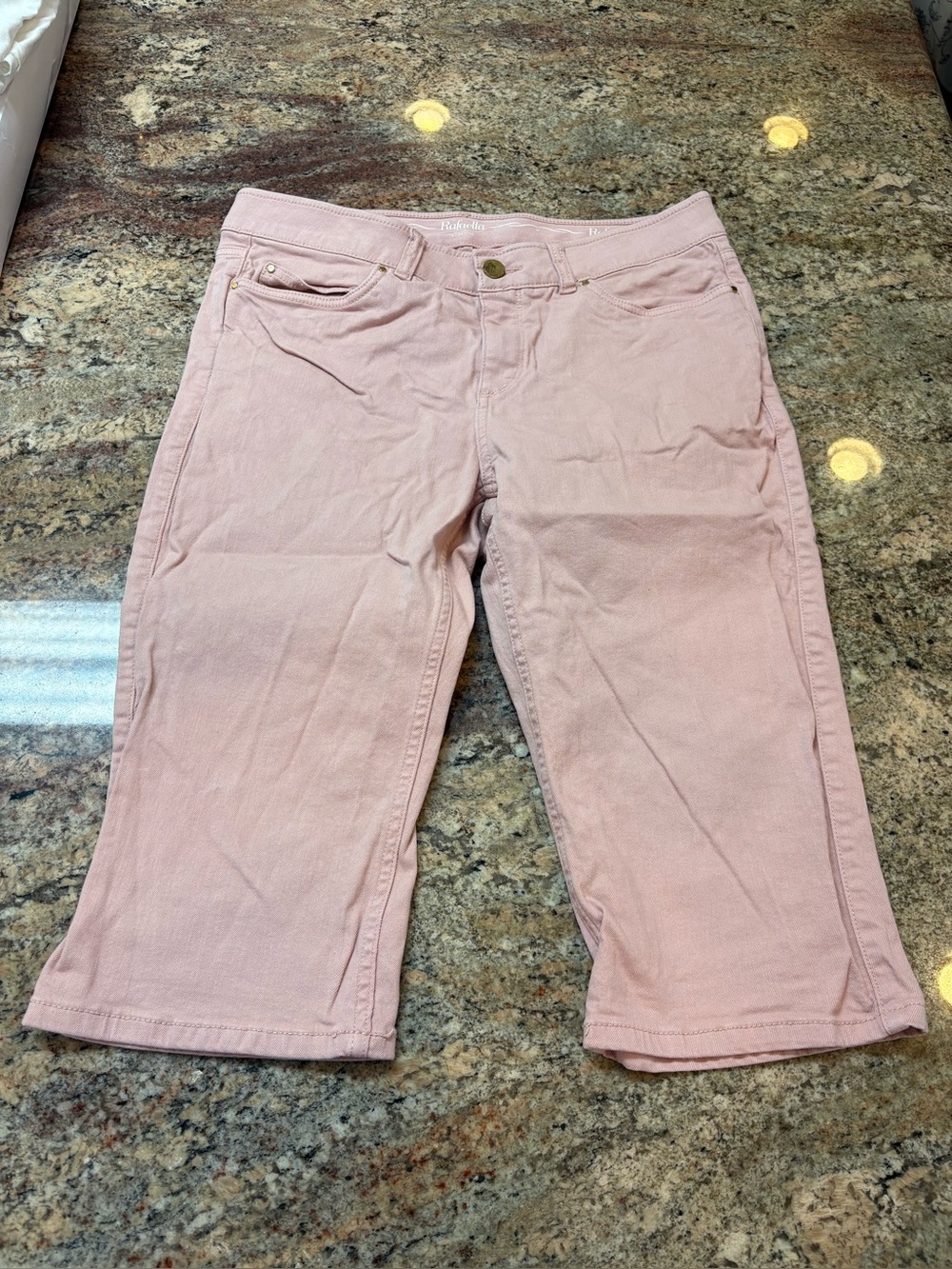Rafaella Weekend Blush Pink Slimming Cropped Capri Jeans Size 12